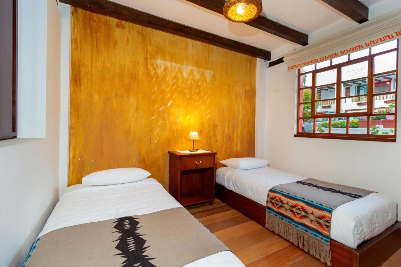 Hotel Acoma Otavalo Esterno foto