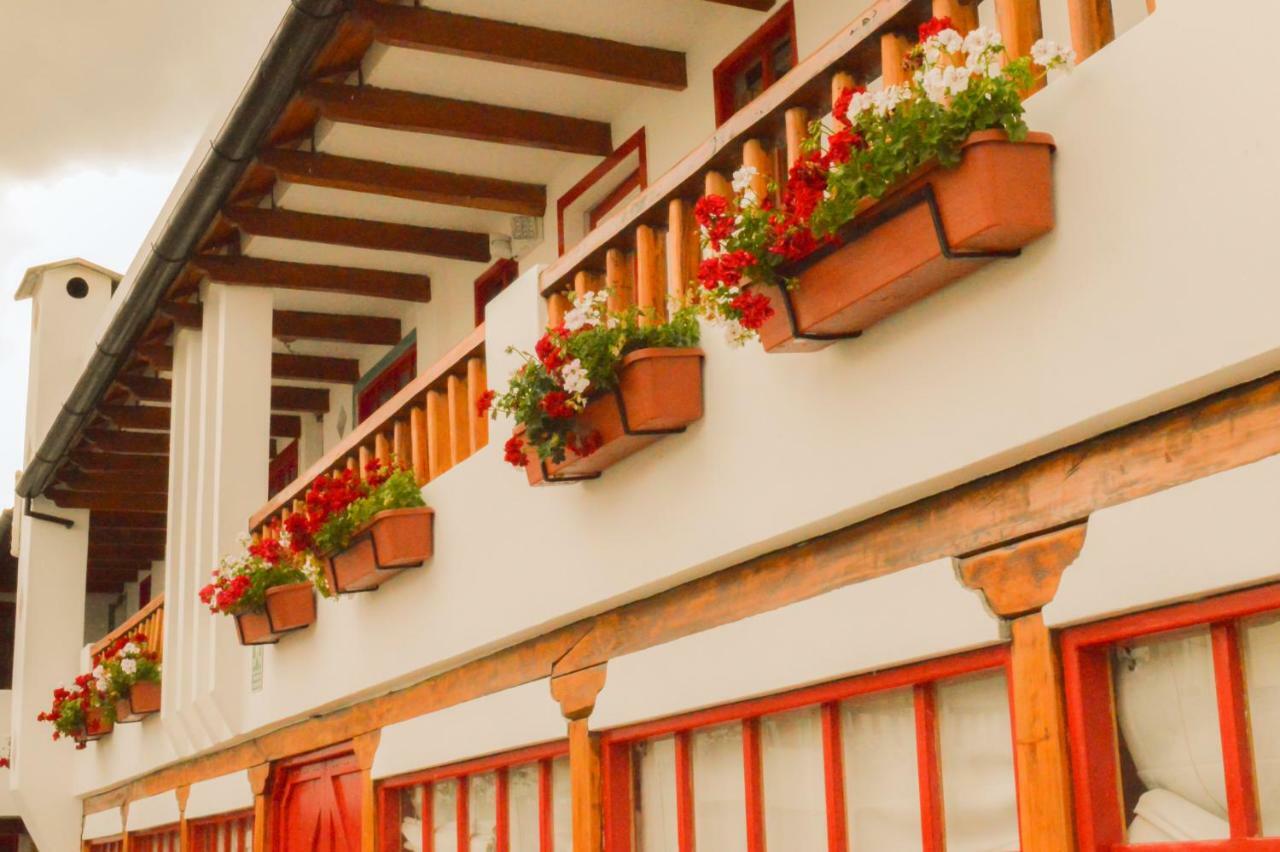 Hotel Acoma Otavalo Esterno foto
